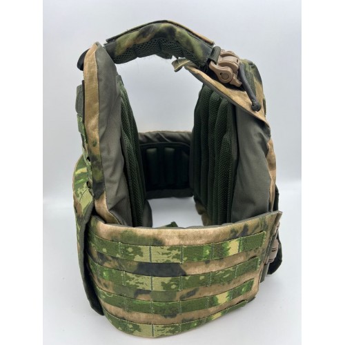 Бронежилет ЗАЩИТНИК в Новокузнецке с кевларовым баллистическим пакетом C2, капами и бронеплитами Бр5