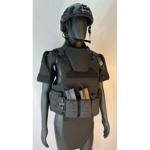 Бронежилет разгрузочный UNIVERSAL ARMOR в Новокузнецке (СВМПЭ + бронеплиты Бр5 класса) черный