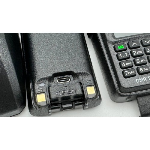 Рация цифровая TYT MD-UV390 DMR AES 256 ip67 в Новокузнецке