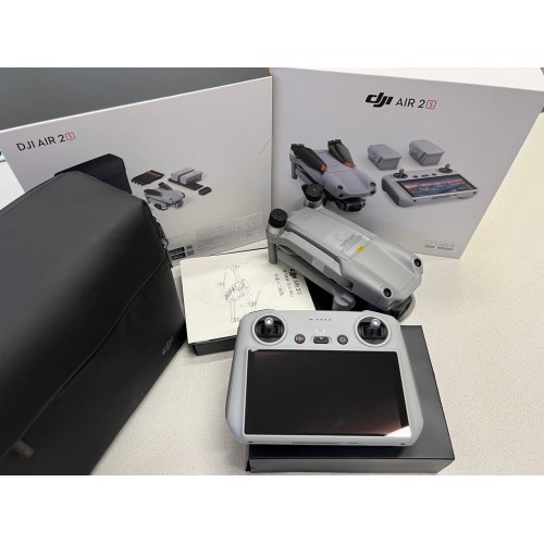 Квадрокоптер DJI AIR 2S Fly More Combo (пульт DJI RC с экраном) в Новокузнецке