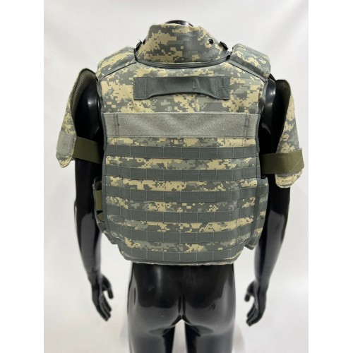 Военный бронежилет пиксельный с плитами в Новокузнецке